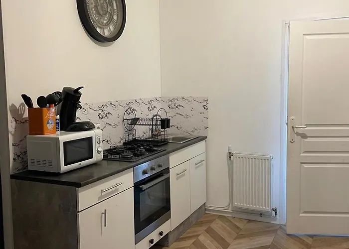 Au Rez De Chaussez *